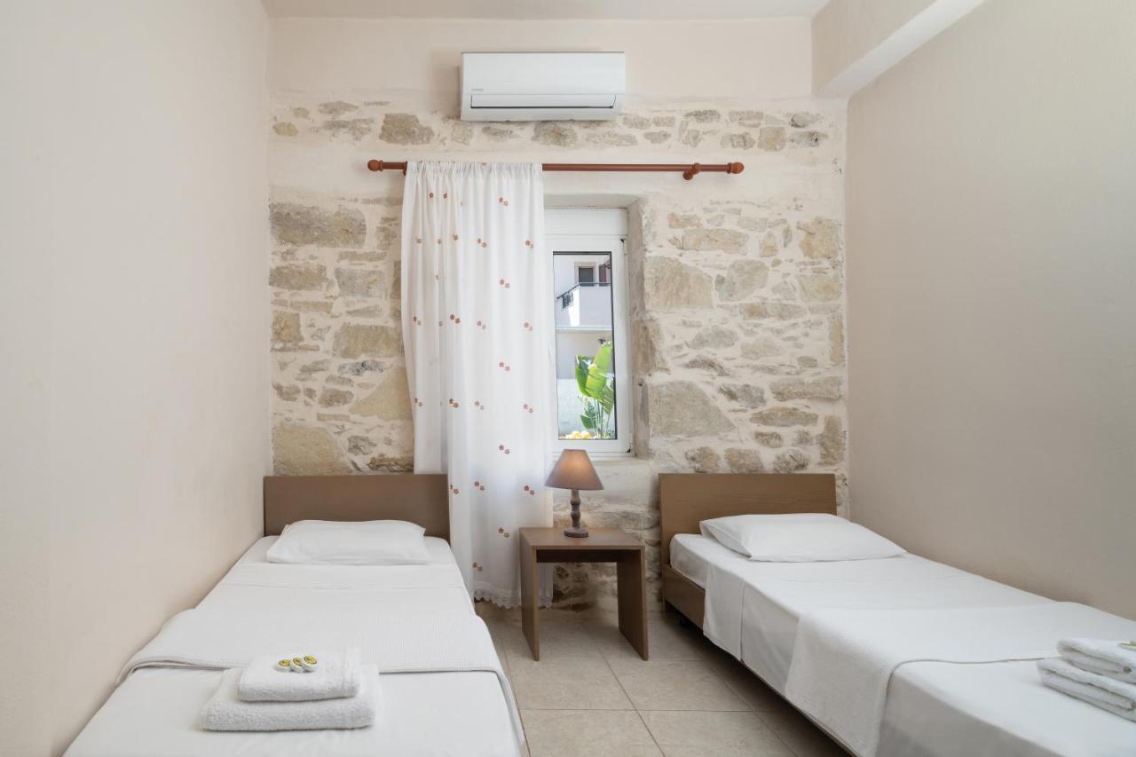 Zeus Traditional House Mitropolis  ภายนอก รูปภาพ