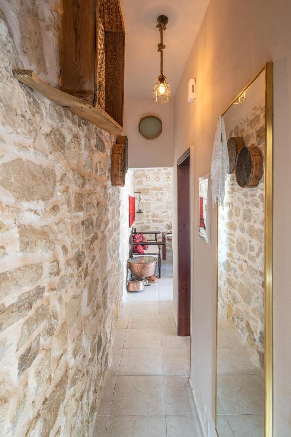 Zeus Traditional House Mitropolis  ภายนอก รูปภาพ