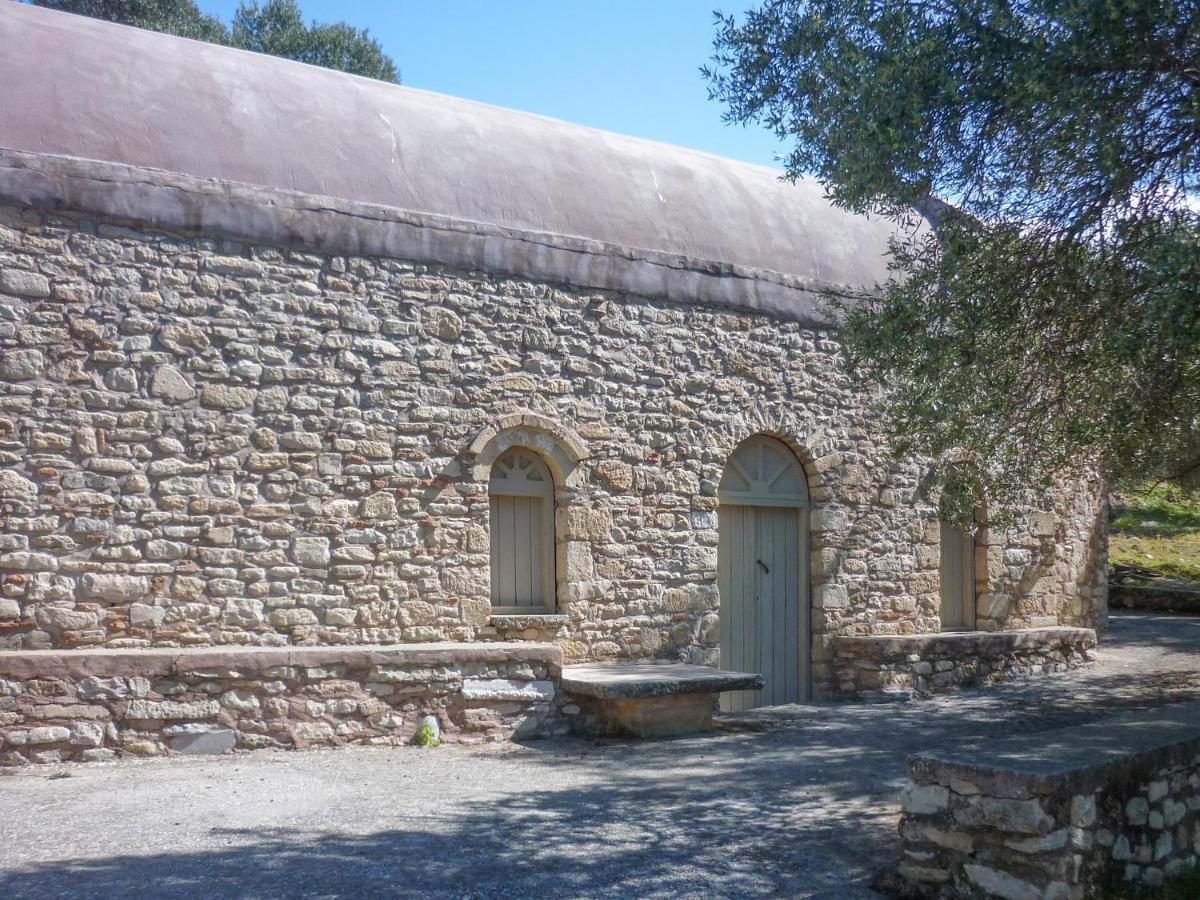 Zeus Traditional House Mitropolis  ภายนอก รูปภาพ
